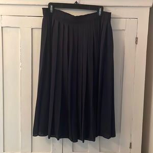 JCrew navy pleated skirt